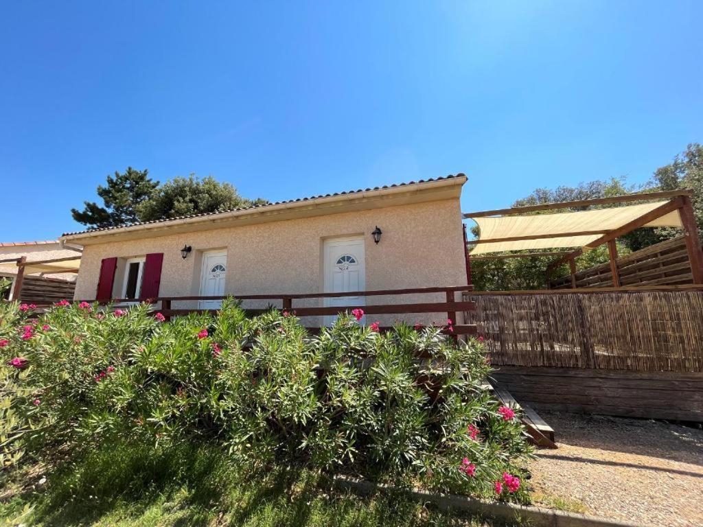 Mont Bouquet Lodge-Residence Hoteliere Brouzet-les-Ales Exterior foto